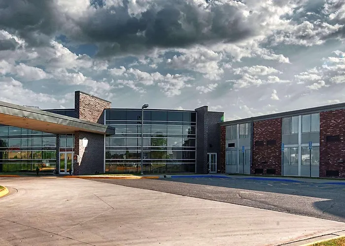 Country Inn & Suites By Radisson, Fergus Falls, Mn