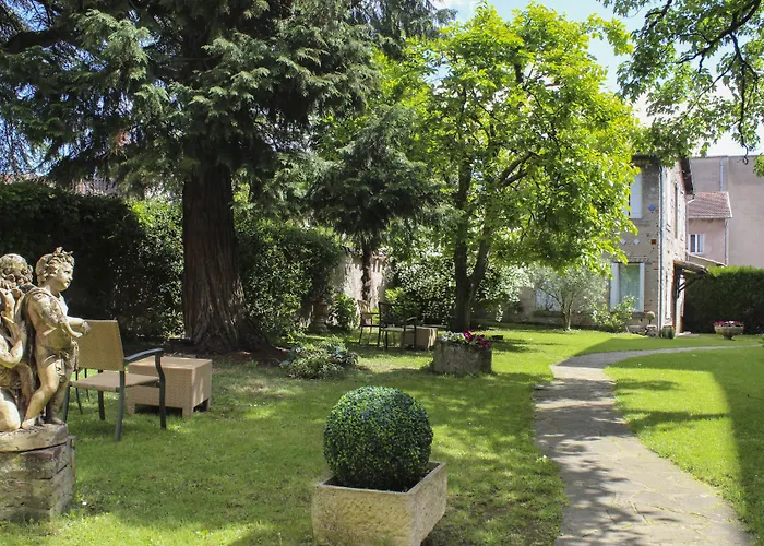 Hostellerie Du Grand Saint Antoine