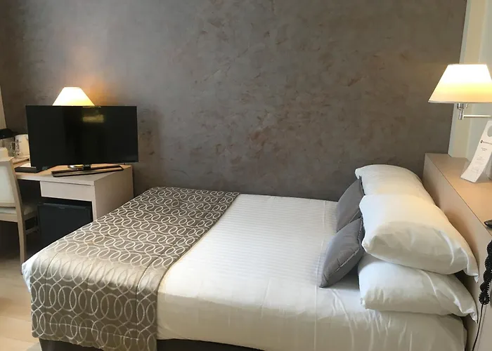 Best Western Plus Hotel Carlton Annecy