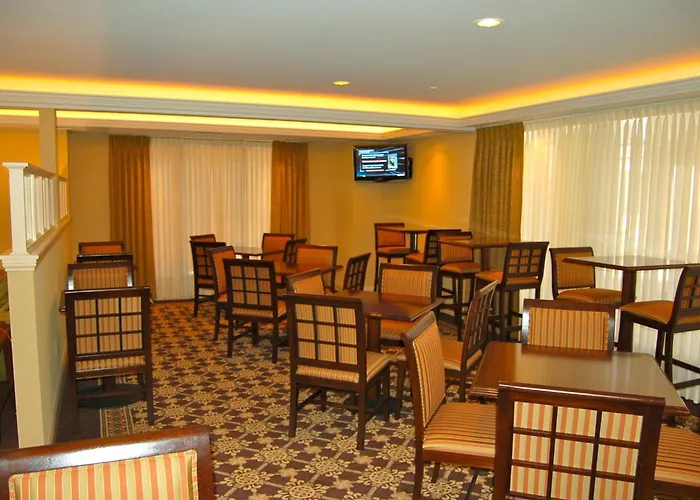 Ann Arbor Regent Hotel&Suites