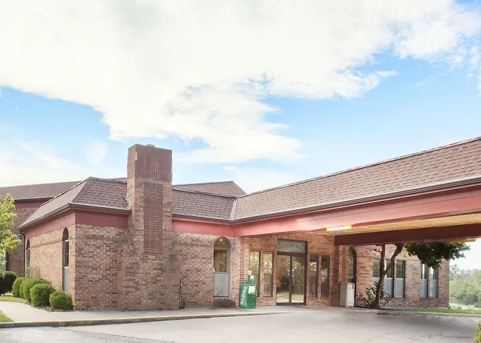 Super 8 By Wyndham Atchison