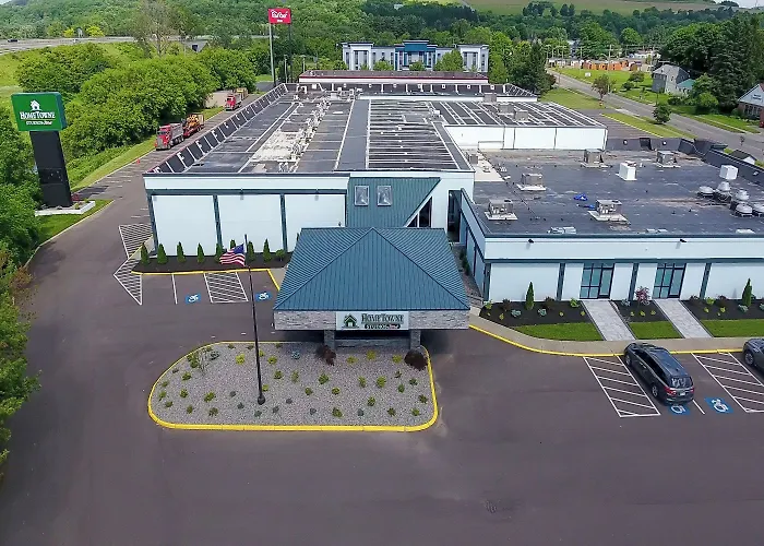 Ramada By Wyndham Cortland Hotel & Conference Center