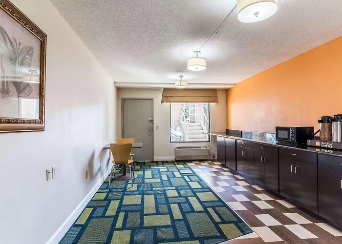 Motel 6-Kenly, Nc