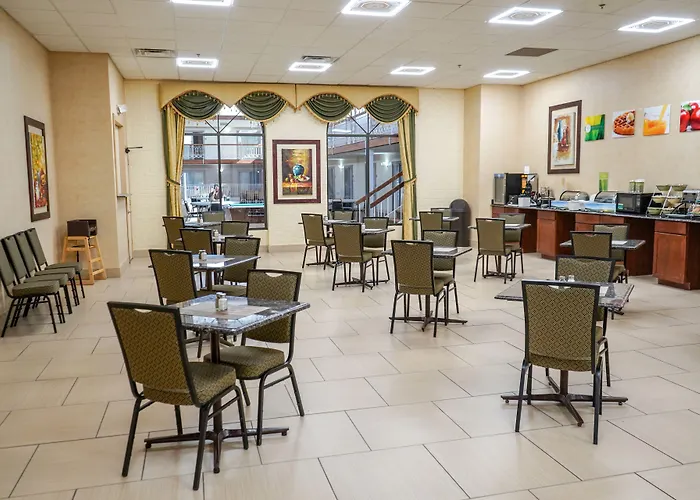 Quality Inn & Suites Coldwater Near I-69