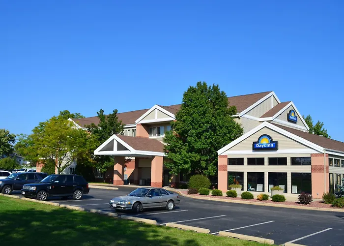 Days Inn & Suites By Wyndham Madison