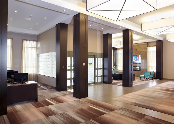Best Western Plus Lamplighter Inn & Conference Centre