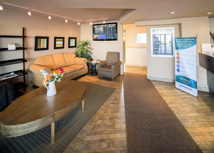 Quality Inn & Suites Pe Trudeau Airport
