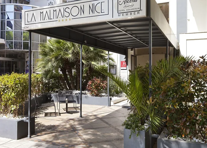 Hotel Le Soleia By Inwood Hotels