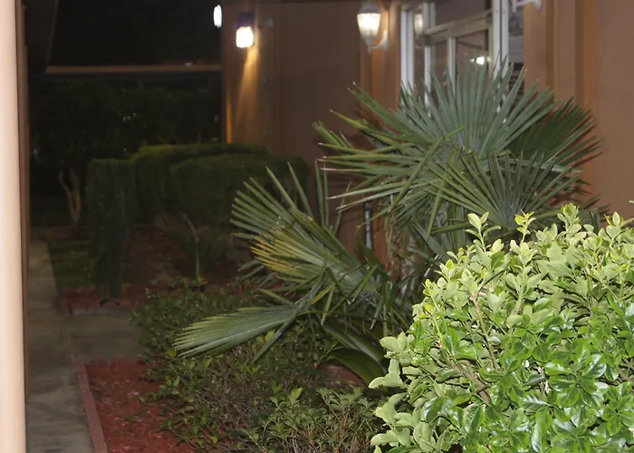 Days Inn By Wyndham Durham/Near Duke University