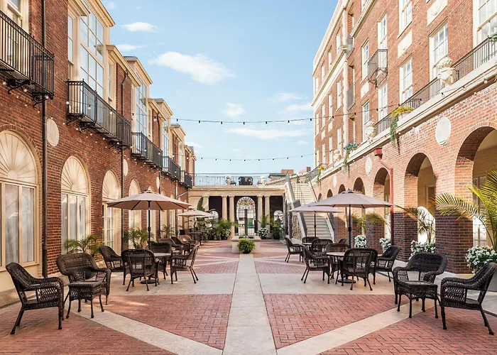Magnolia Hotel Omaha Downtown - Old Market