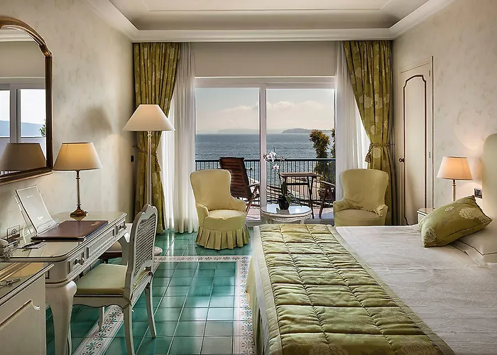 Punta Molino Beach Resort & Spa