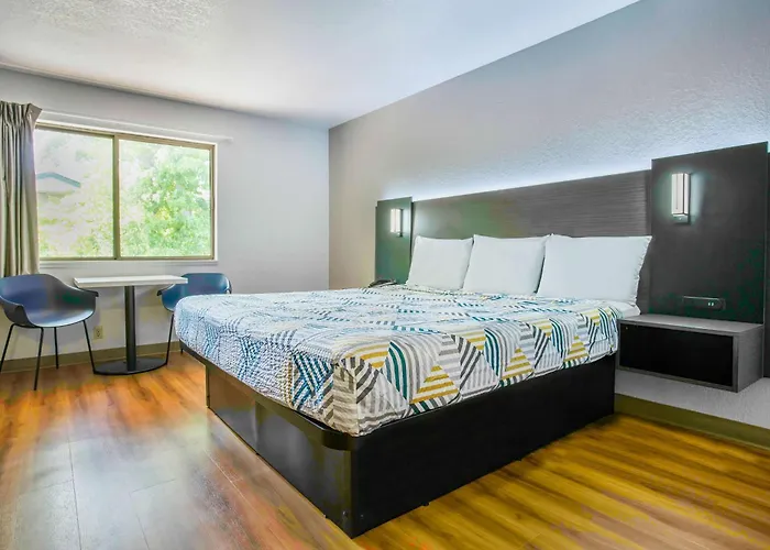 Motel 6-Gresham, Or - Portland