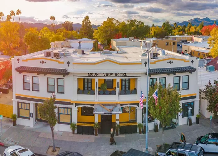 Mount View Hotel&Spa