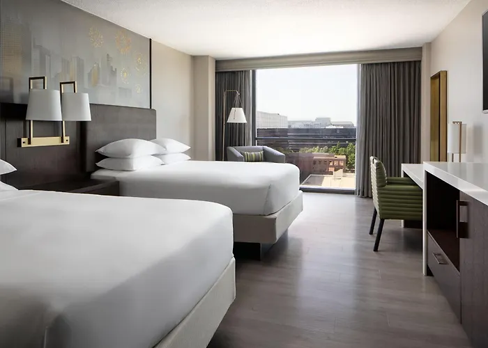 Dallas-Addison Marriott Quorum By The Galleria