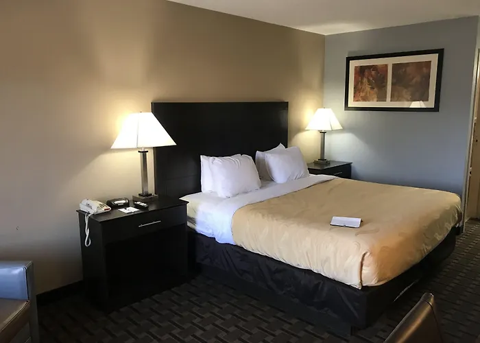 Quality Inn Clinton - Laurens I-26