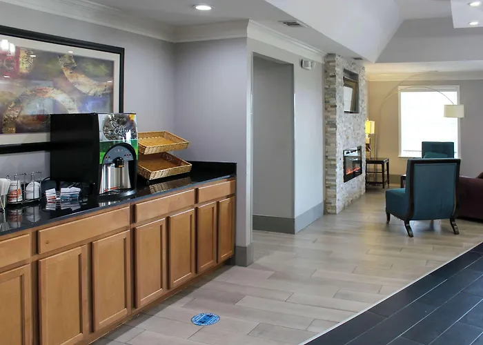 Quality Inn Crossville Near Cumberland Mountain State Park