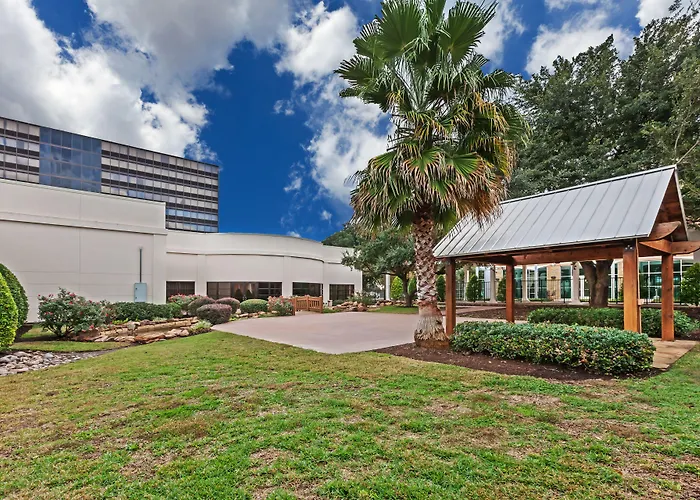 Hilton Waco