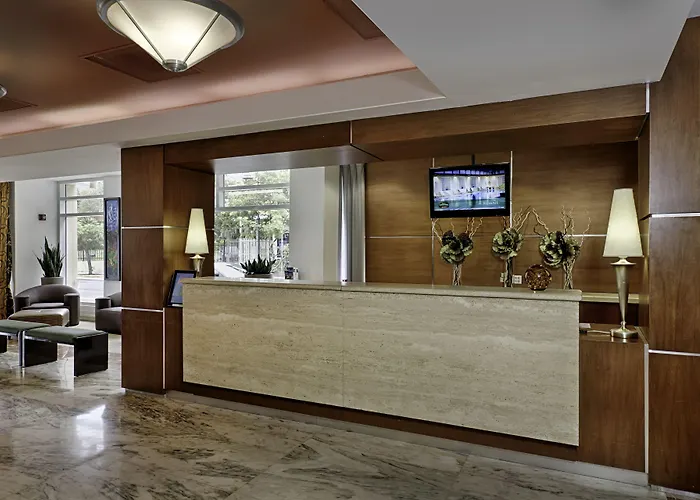 Courtyard By Marriott San Juan Miramar
