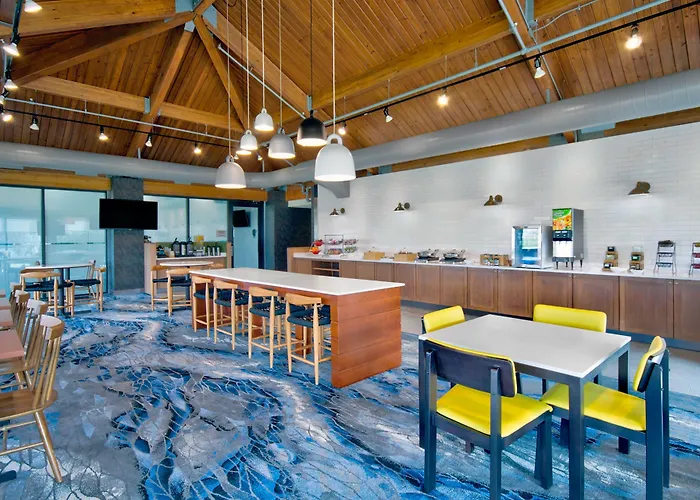 Fairfield Inn Rochester Airport