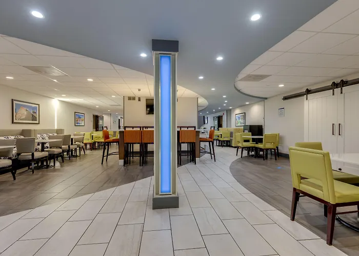 Alexis Inn And Suites Hotel