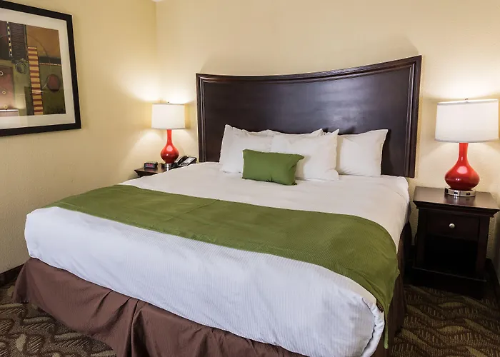 Best Western Plus Augusta North Inn & Suites