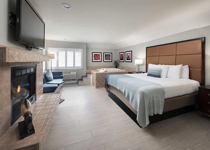 Mariposa Inn&Suites