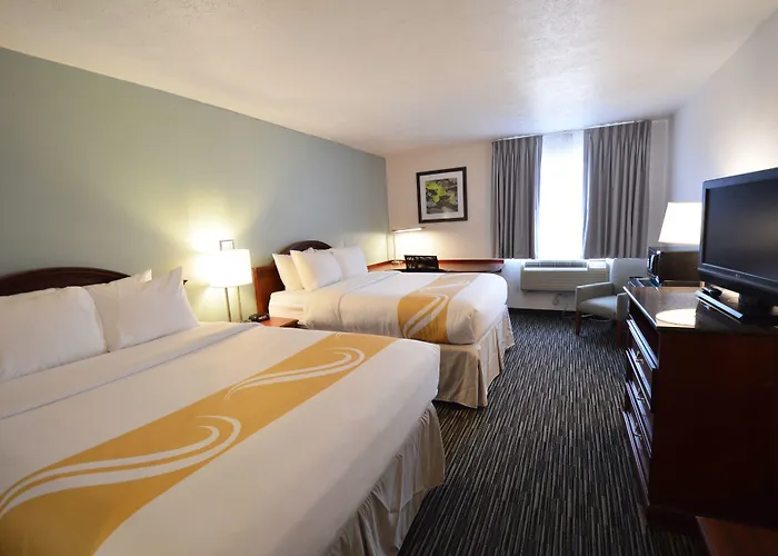 Quality Inn Alexis Rd