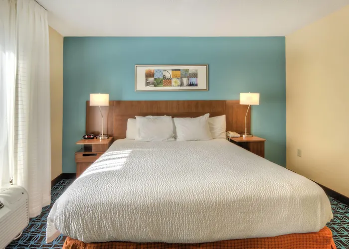 Fairfield Inn & Suites Raleigh Crabtree Valley