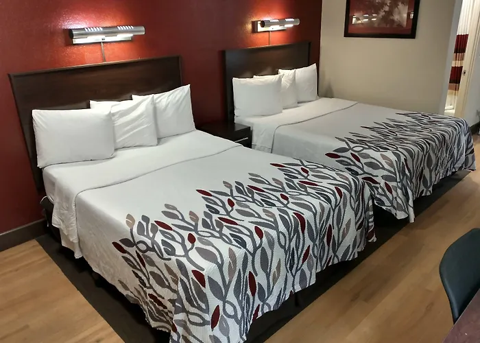 Red Roof Inn Santa Ana
