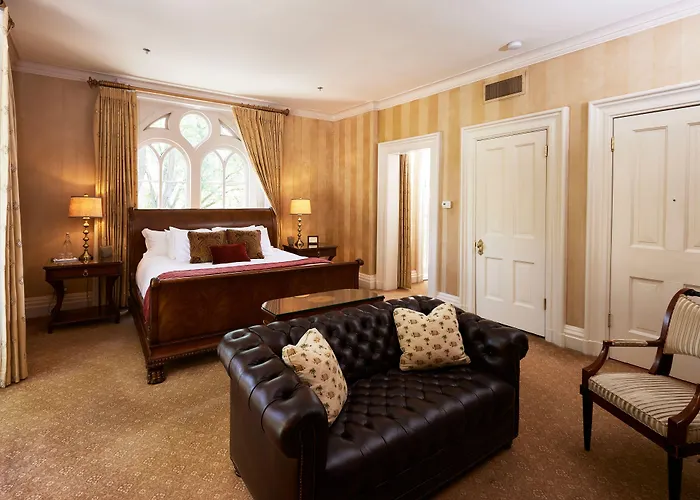Mansion Hill Inn