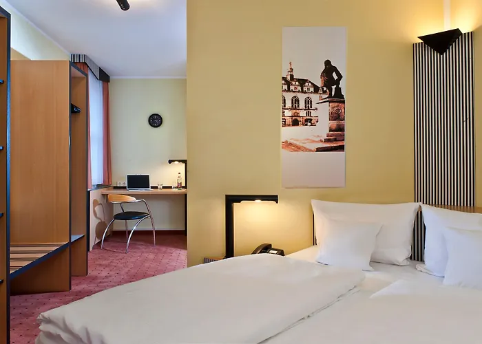 Tryp By Wyndham Halle
