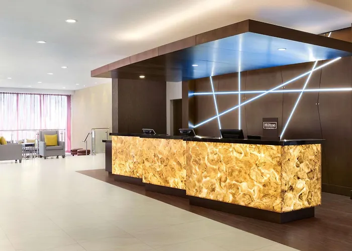 Doubletree By Hilton Hotel Toronto Airport West