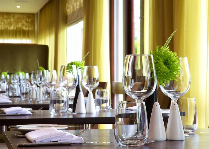Aubrey Park Hotel