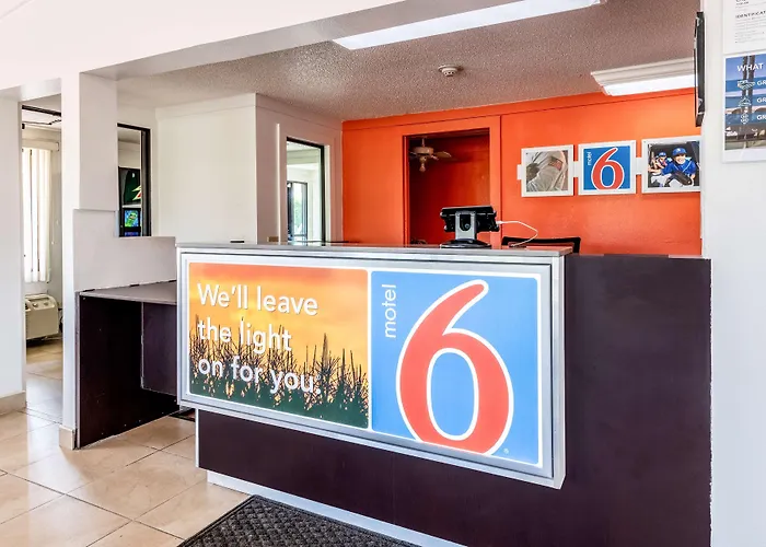 Motel 6-Mansfield, Oh