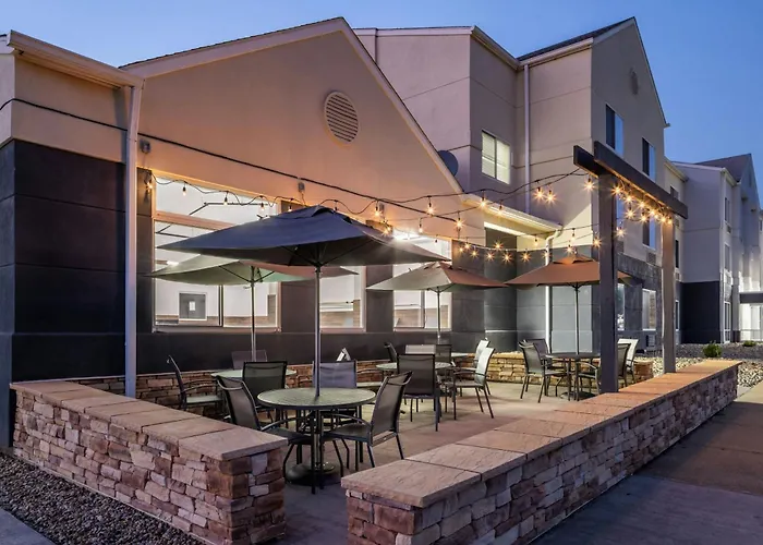 Fairfield Inn & Suites Butler