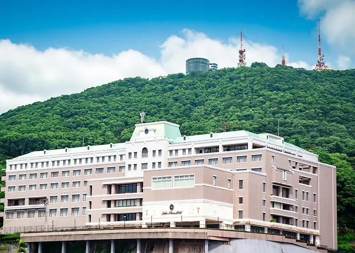 Luke Plaza Hotel
