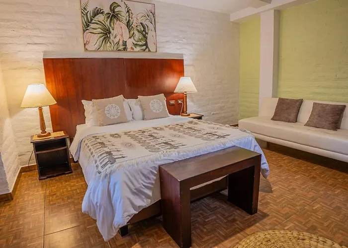 La Floresta Hotel