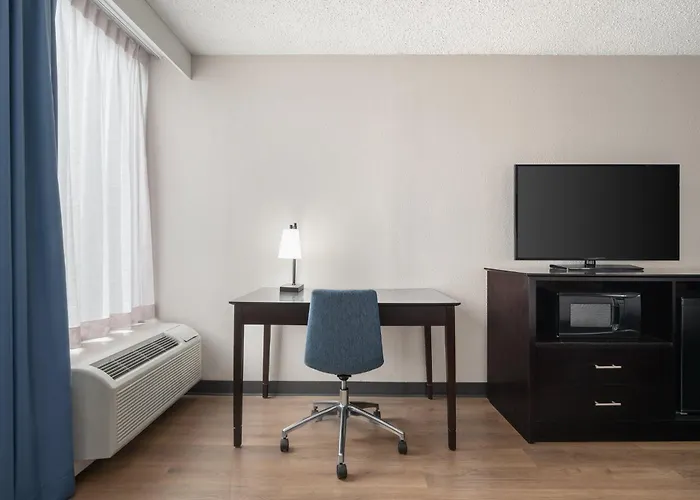 Garner Hotel Wytheville East By Ihg