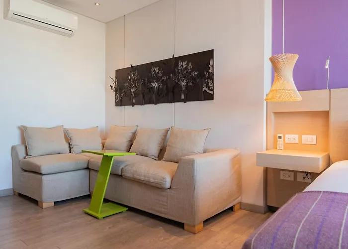 Hotel Bari Bucaramanga By Oxohotel