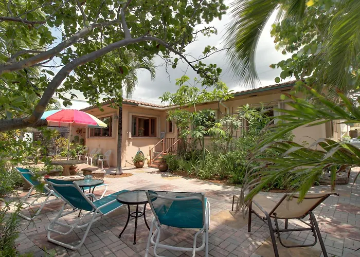 Bella Vista Garden Studio