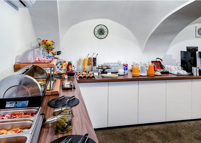 Bluebell Hotel