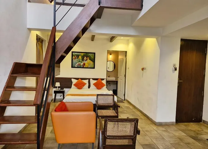 Half Hotel, Calangute