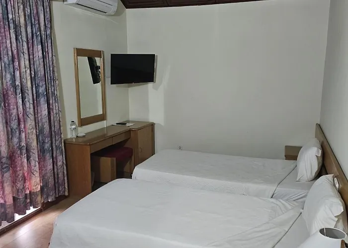 Hotel Cruz Da Mata