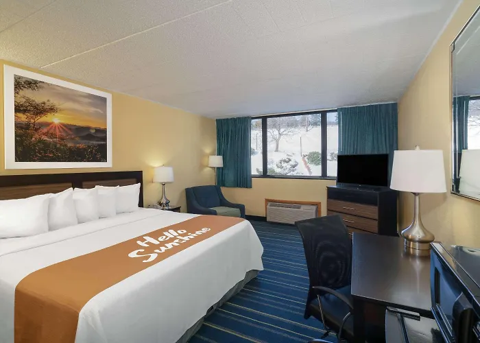 Days Inn By Wyndham Scranton Pa