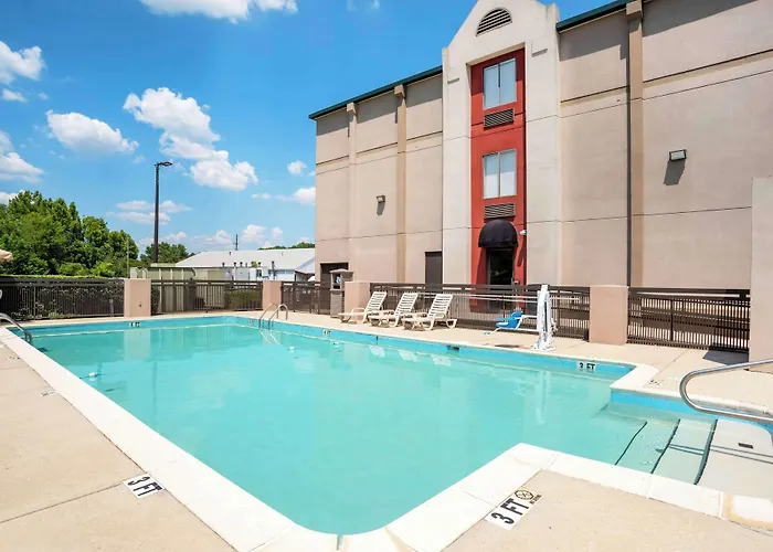 Best Western Plus Oak Mountain Inn