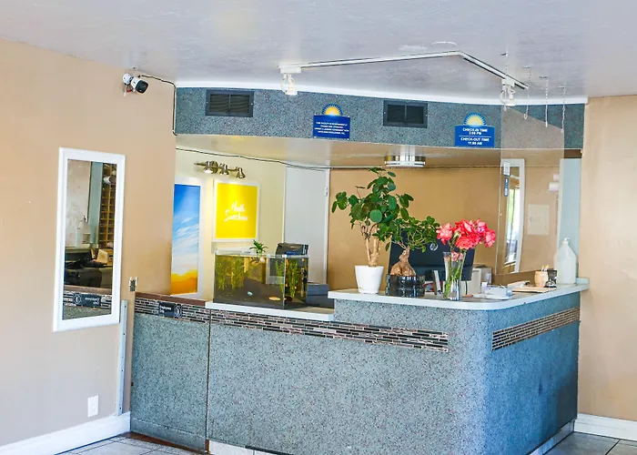 Days Inn By Wyndham Redwood City