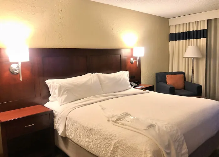 Marin Hilltop Hotel