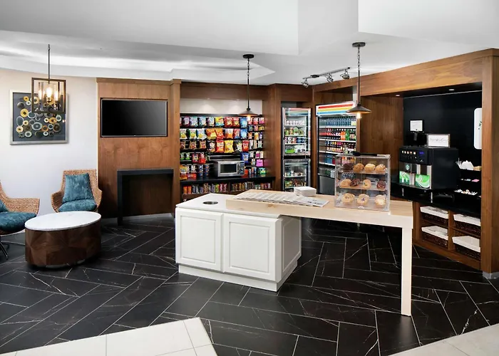 Doubletree By Hilton Nashua