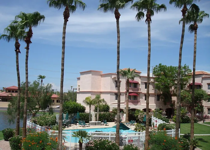 Windmill Suites Surprise - Phoenix, An Ascend Collection Hotel