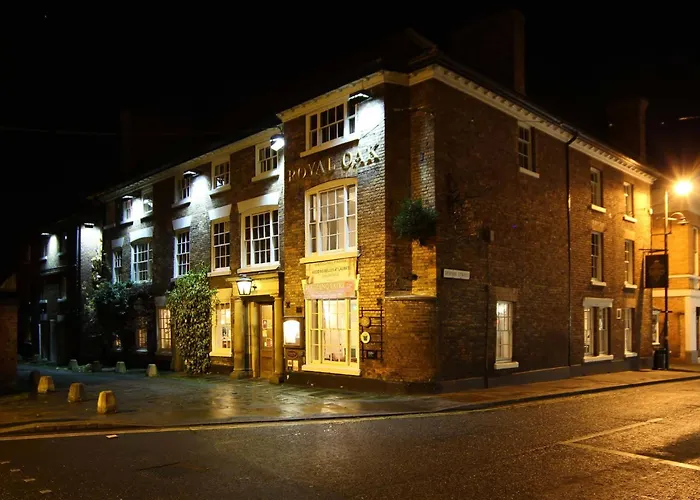 The Royal Oak Hotel, Welshpool - The Coaching Inn Group